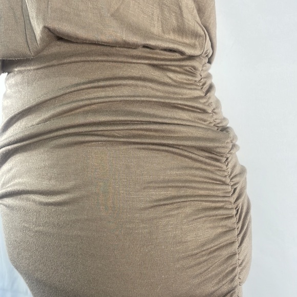 Tan,Fitted, ruched at sides sleeveless maxi dress, scoop neck,small - Picture 4 of 10